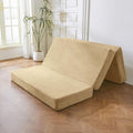 Dreifach faltbare dicke Cord-Bodenmatratze in Kamelfarbe mit waschbarem Bezug, platzsparende komfortable Gaestematratze 135 x 190 cm, 10 cm Hoehe